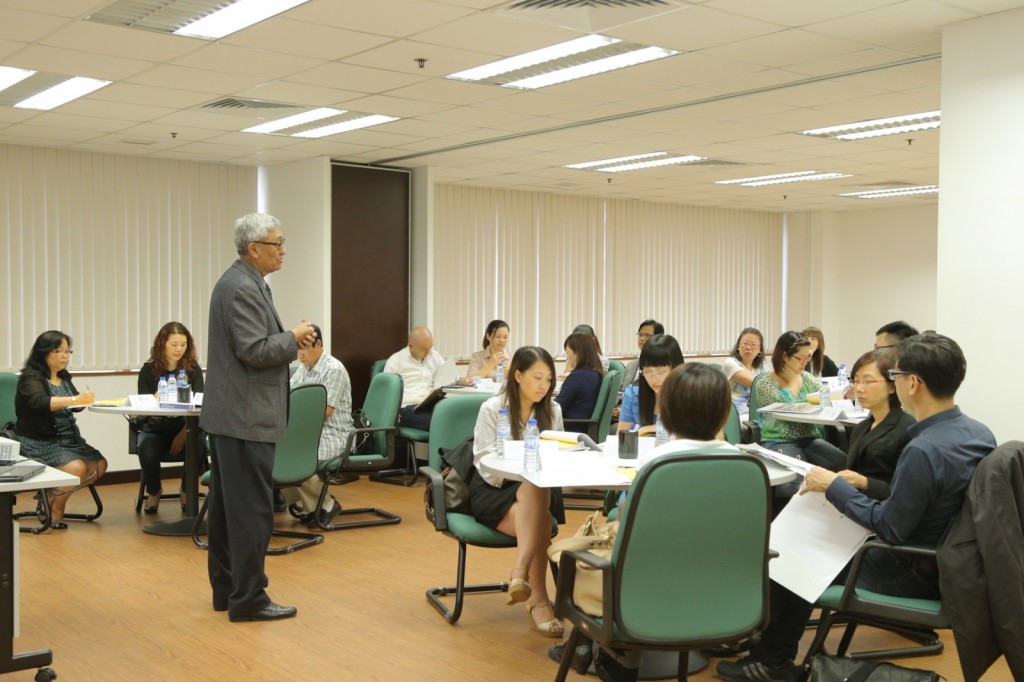 Travel agency supervisors and managers participate in the Workshop
