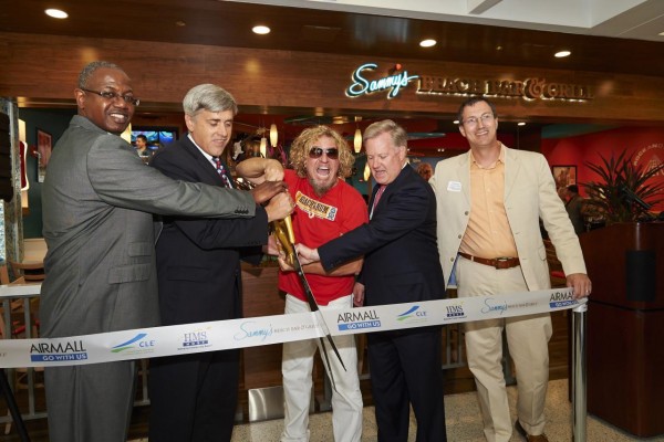 From Left to Right: Ricky Smith, Director, Cleveland International Airport; Tom Fricke, President & CEO, HMSHost; Sammy Hagar; Brandon Blaylock, CEO & President, AIRMALL; Todd Mesek, Vice President of Marketing & Communications, Rock ‘n’ Roll Hall of Fame