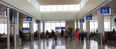 Charleston International Airport: United Airlines moves from Concourse A to gates B8 and B10 in Concourse B 