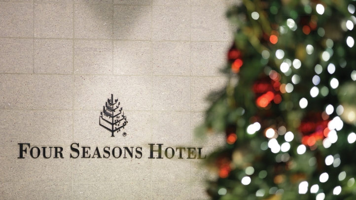 Have an unforgettable New York experience this holiday season at Four Seasons Hotel New York