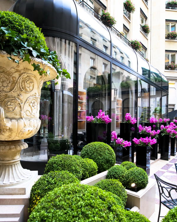 Luxury Travel Advisor magazine names Four Seasons Hotel George V best luxury hotel in Paris