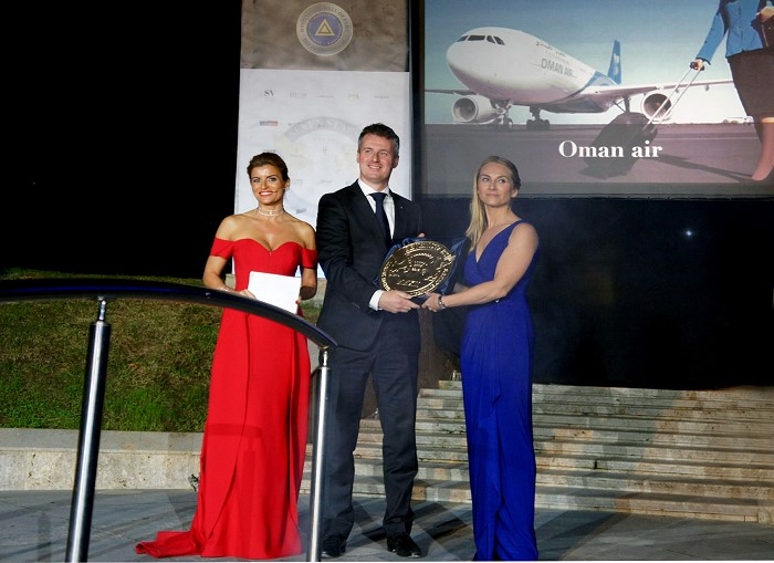 Oman Air awarded the Signum Virtutis seal of excellence at the Seven Stars Luxury Hospitality and Lifestyle Awards 2016  