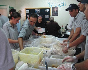 Four Seasons Hotel Amman Gives Back to the Community During Ramadan