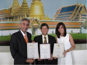 In photo: Smart Travel Asia presents plaques recognising the Best in Travel 2012 results to the Tourism Authority of Thailand (TAT). From left to right: Mr. Vijay K Verghese, editor & director of Smart Travel Asia; Mr. Chattan Kunjara Na Ayudhya, director of the International Public Relations Division, TAT; and Ms. Pidichanan Petchngaovilai, Advertising Manager, Thailand & Indochina of Smart Travel Asia. 