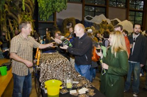 Join Woodland Park Zoo for the second annual Brew at the Zoo beer-tasting event on Thursday, October 4.  Photo Credit: Ryan Hawk/Woodland Park Zoo