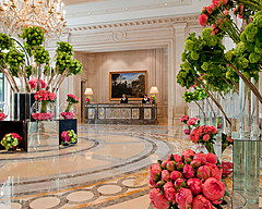 Gallivanter's Guide Names Four Seasons Hotel George V Paris as the Best City Hotel in the World.