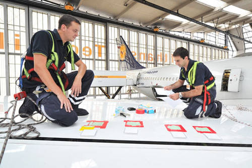 Lufthansa tests the effects of shark skin in flight