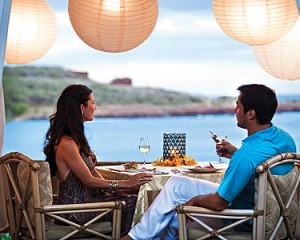 Sparks Fly at Four Seasons Resort Lanai at Manele Bay this Valentine's Day