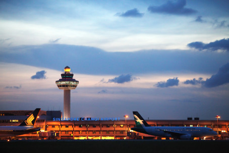 Singapore Changi Airport reports it handled 4.28 million passenger in May 2013