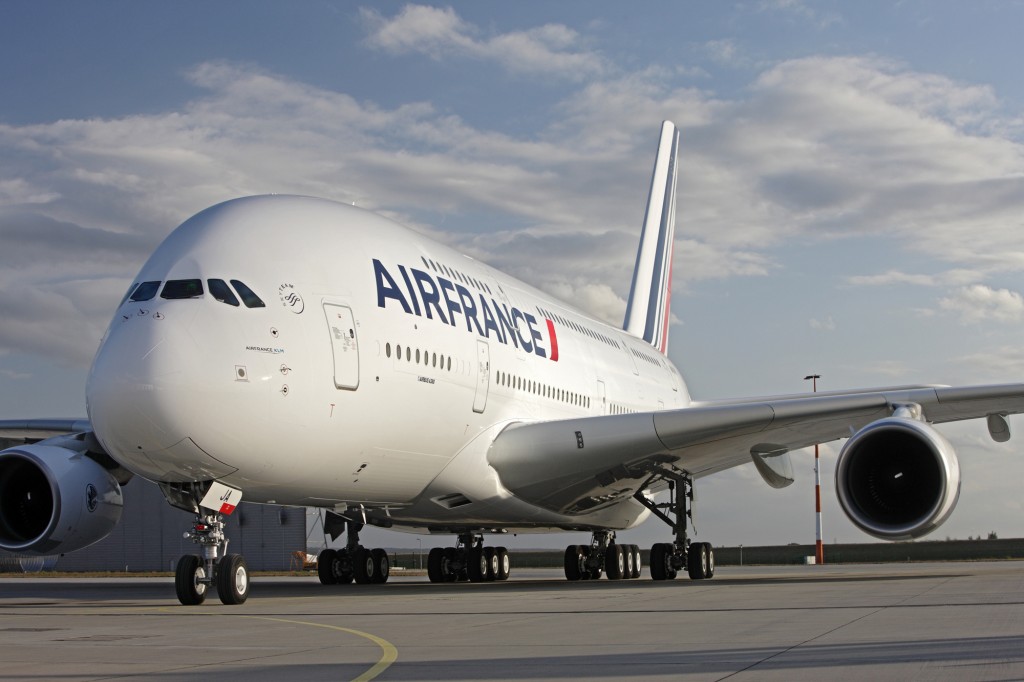 Air France Airbus A380 takes off for Shanghai 