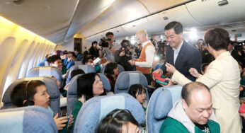 160 people from less-advantaged families embark on journey of lifetime with the Cathay Pacific Spirit of Hong Kong Community Flight 2014