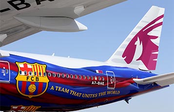 Qatar Airways introduces FC Barcelona’s livery for the first time on Boeing 777 