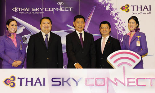 Mr. Chokchai Panyayong (center), THAI Senior Executive Vice President of Commercial, and Acting President - See more at: http://www.tatnews.org/thai-introduces-thai-sky-connect-service/#sthash.EuetKey5.dpuf