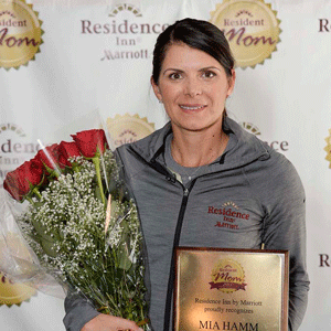 Soccer superstar Mia Hamm named Residence Inn’s “2014 Resident Mom of the Year”