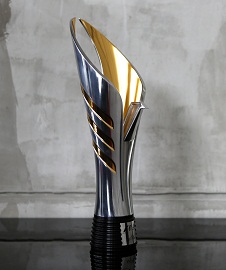 Singapore Airlines unveils 2014 Formula 1® Singapore Airlines Singapore Grand Prix trophy
