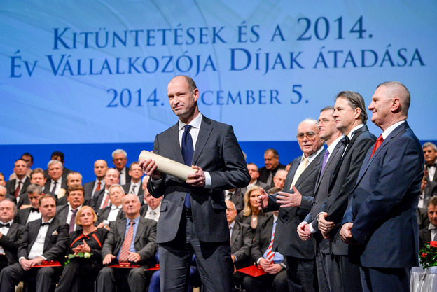 Budapest Airport CEO Jost Lammers named “Entrepreneur of the Year” by the Hungarian National Association of Entrepreneurs and Employers