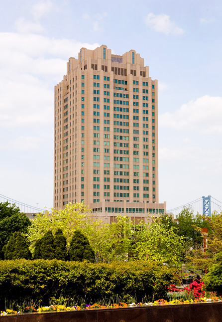 Hilton Philadelphia at Penn's Landing Exterior