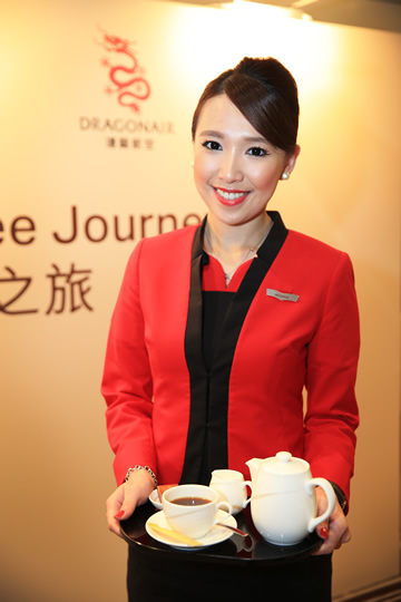 Passengers have the opportunity to enjoy authentic rich-tasting Italian coffee wherever they fly on Dragonair’s extensive Asian network.