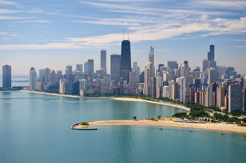 Enjoy special savings at select Chicago Marriott hotels while exploring the Windy City this summer 