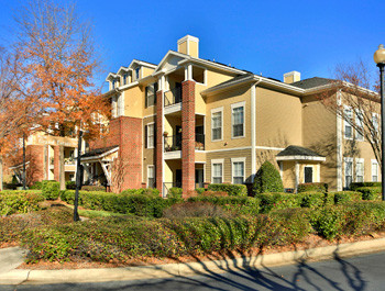 Oakwood Worldwide® adds a 300-unit apartment complex in Raleigh, N.C. to its global portfolio  