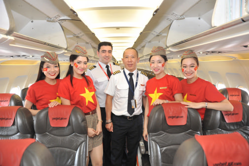 Vietjet staff with special uniform to celebrate Vietnam’s 70th National Day 