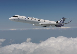 CRJ900 aircraft in China Express Airlines' livery