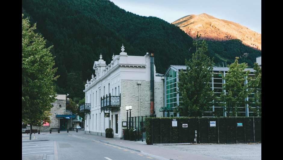 The iconic Eichardt's building is surrounded by the best in Queenstown's food and drink scene CREDIT: Eichardt's Private Hotel