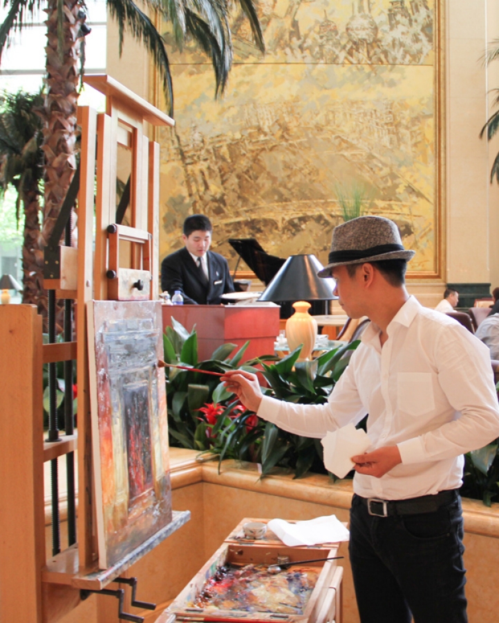 Four Seasons Hotel Shanghai invites guests to celebrates its fully renovated lobby with “Let’s Paint” program with in-house artist Tang BoJun