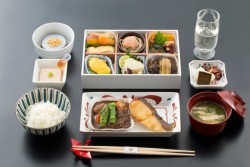 Japan Airlines to provide Chef Kurogi’s new Japanese menu on more international routes starting June 1