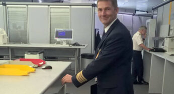 Lufthansa pilots now only use eFF (Electronic Flight Folder) application for the entire briefing and flight documentation