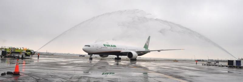 Inaugural EVA Air flight BR56 is greeted with a water cannon salute upon arrival to Chicago O'Hare.