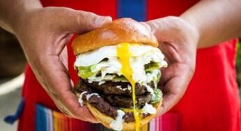 San Antonio welcomes brand new restaurant concept developed by Chef Johnny Hernandez — Burgerteca