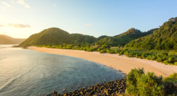 The Fascination Of Kuta Beach In Lombok