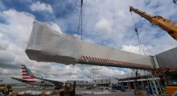 Budapest Airport installs brand new passenger boarding bridges