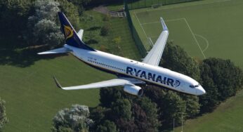 Ryanair becomes the first EU airline to release monthly CO2 emissions statistics