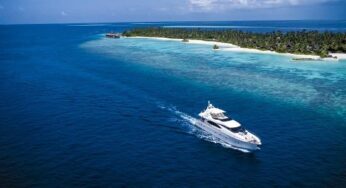 Jumeirah Vittaveli the first resort in the Maldives that offers superyacht villa in the Maldives