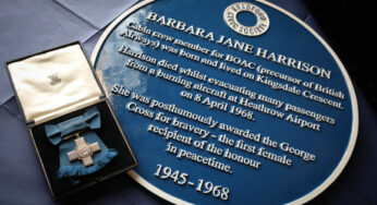 British Airways honours Barbara Jane Harrison with a Blue Plaque for her extraordinary heroism