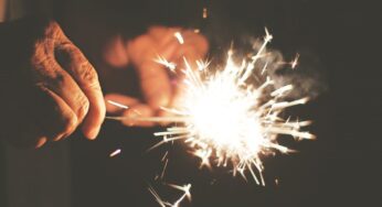 Budapest Airport reminds passengers that sparklers and fireworks are strictly prohibited to carry