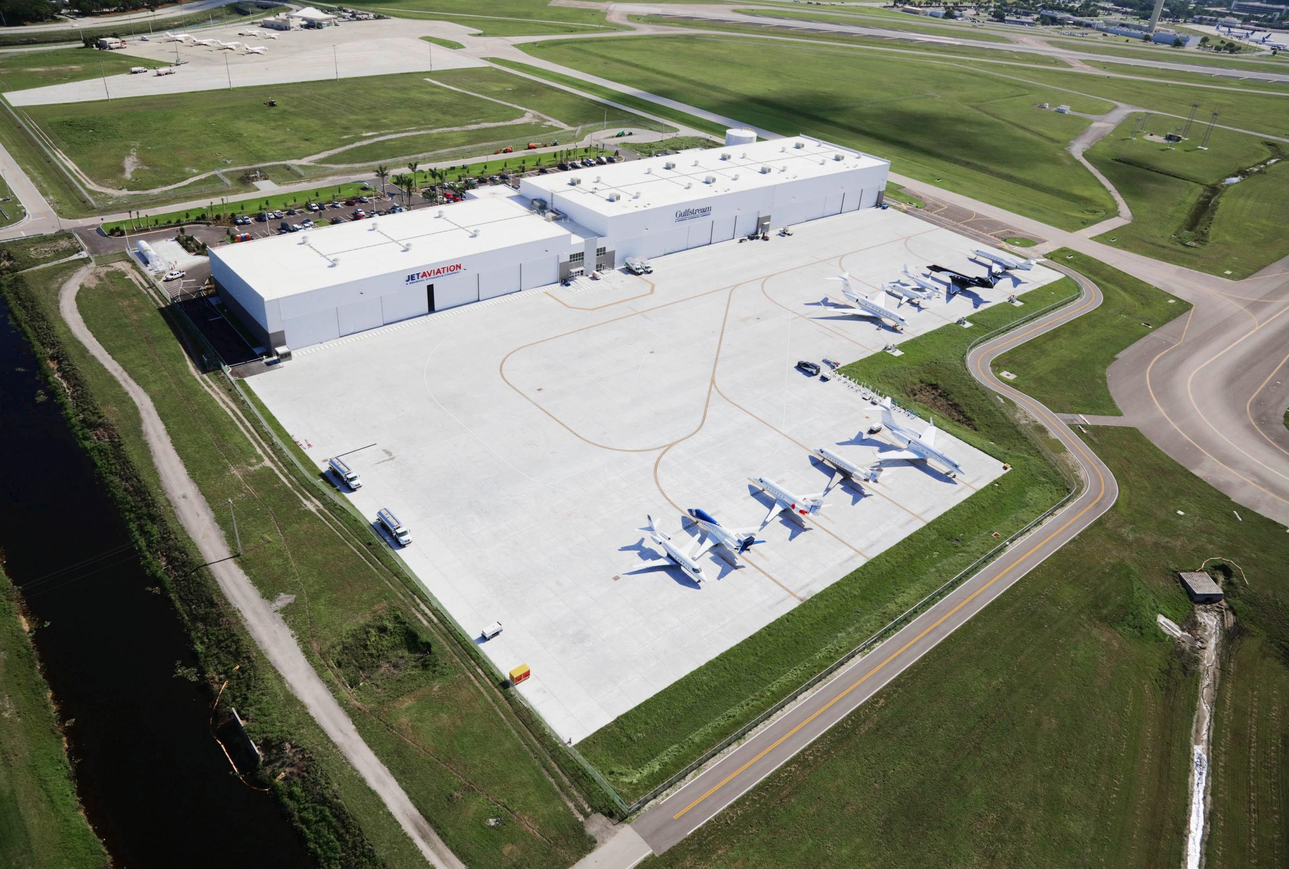 Jet Aviation opens new hangar and FBO complex at Palm Beach International Airport