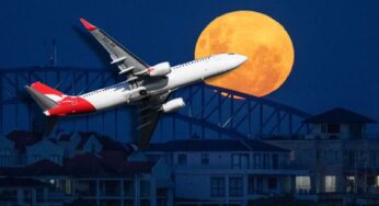 Qantas launches one-off B787 Dreamliner supermoon scenic flight