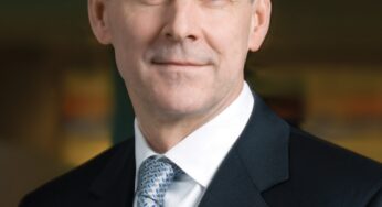 Four Seasons Hotels and Resorts President and CEO John Davison to retire in 2022