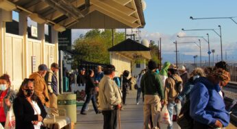 Metrolink provided free rides on Earth Day to encourage people in helping improve air quality in southern California