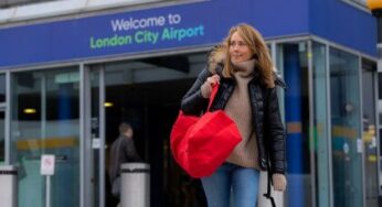 London City Airport launches ski and Christmas routes to Chambéry and Salzburg