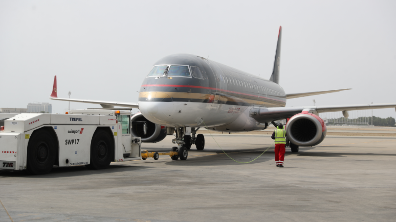 Royal jordanian clearance 270