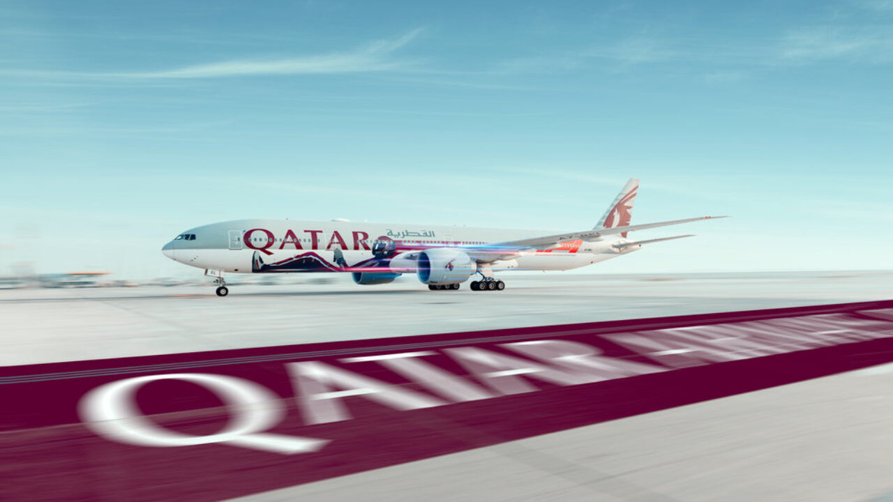 Qatar Airways Formula 1 コラボマグ Qatar Airways Formula war by Look