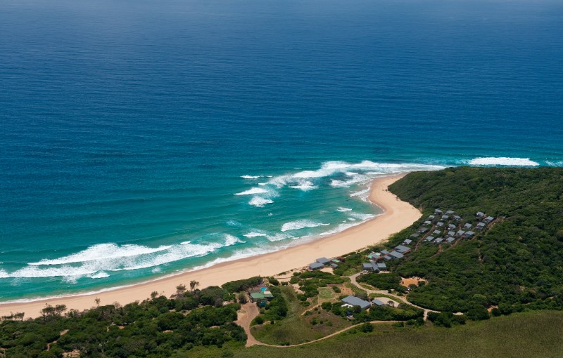 Mozambique coastline at White Pearl
