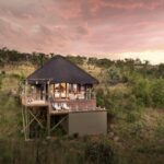 Mhondoro honeymoon suite